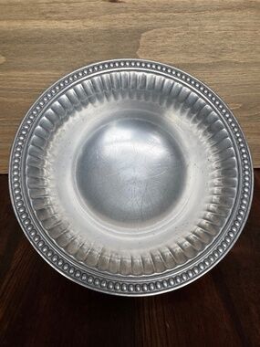 Wilton Armetale Round Serving Bowl